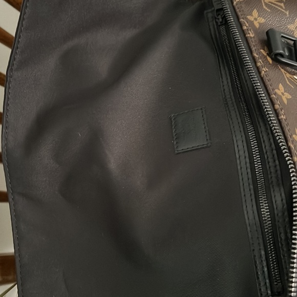 Louis Vuitton Keepall Bandouliere Bag - Picture 7 of 16